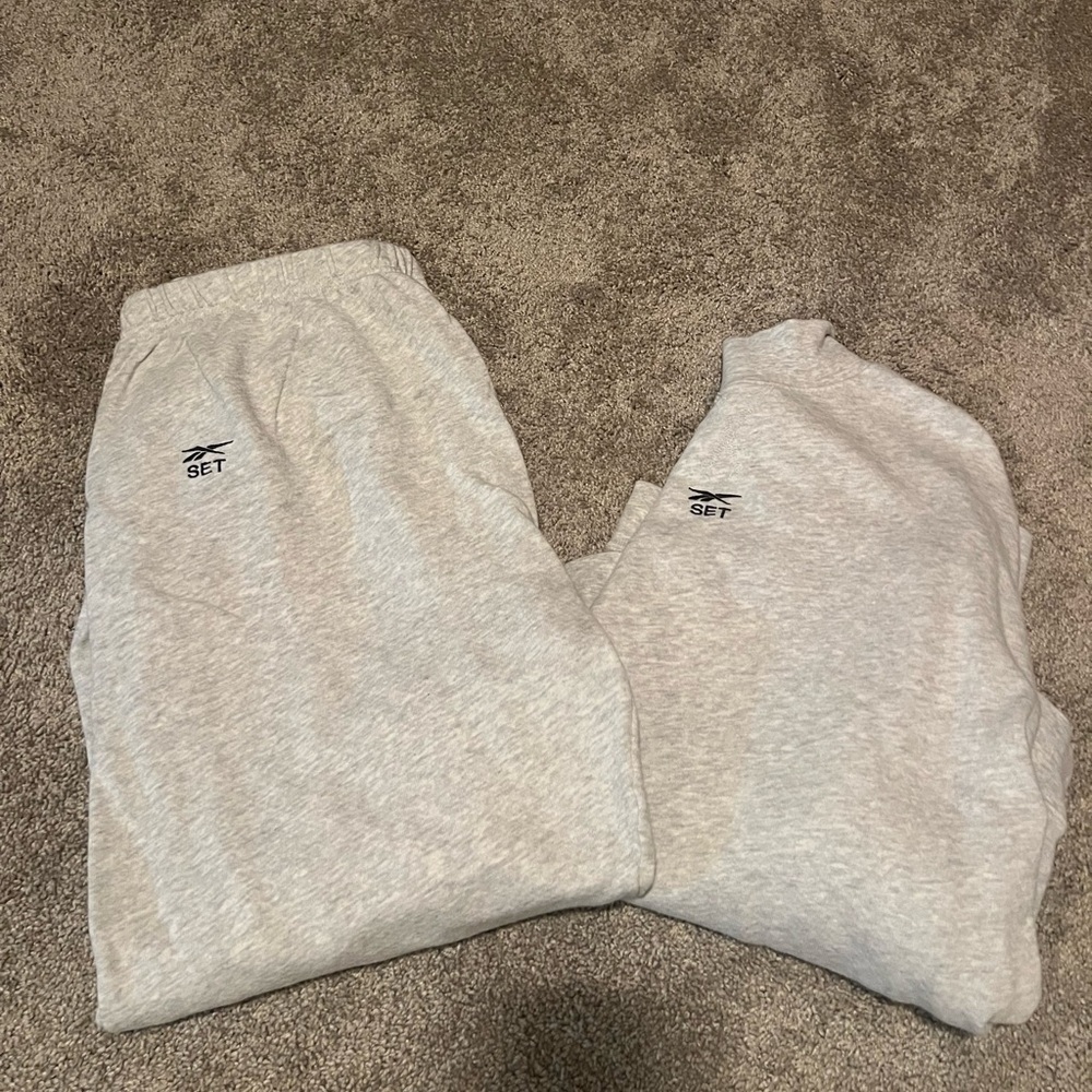 Set Active x Reebok Sweat Set - Picture 2 of 2